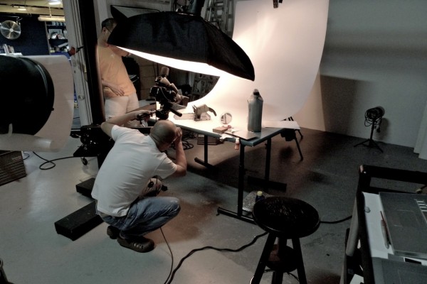 Behind the scenes at the i.Saw shoot
