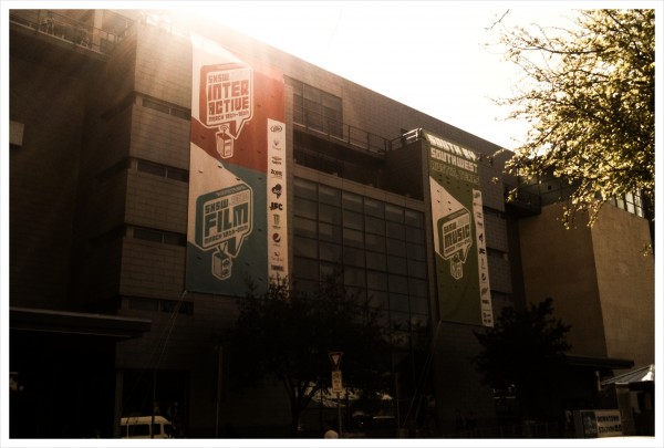 sxsw-banners-outside-austin-conference-centre-courtesy-of-ben-shaw1 SXSW banners outside Austin's conference centre (image by Ben Shaw)